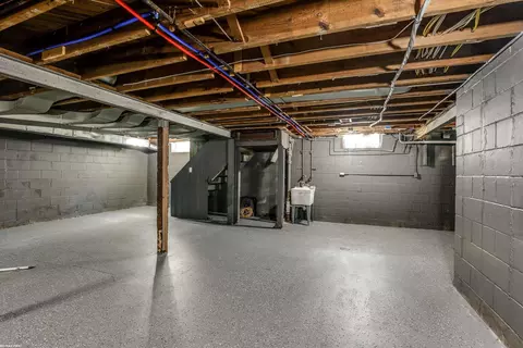 1771 Severn, Grosse Pointe Woods, MI 48236 photo 24