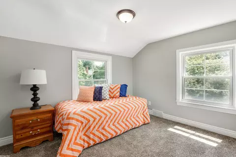 1771 Severn, Grosse Pointe Woods, MI 48236 photo 21