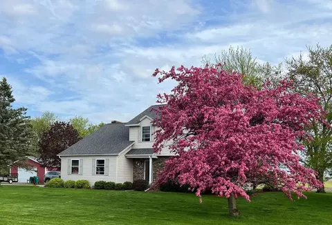 74 E Hotchkiss, Bay City, MI 48706