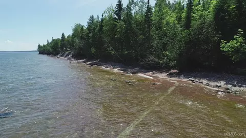 284 Eagles Nest, Marquette, MI 49855