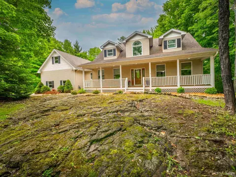875 Foxtail, Marquette, MI 49855