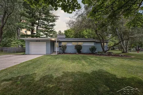 805 W Meadowbrook, Midland, MI 48640