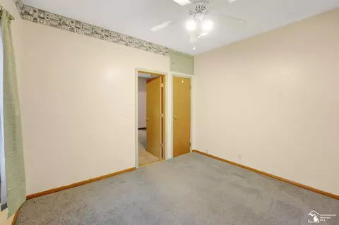 665 King, Temperance, MI 48182 photo 13