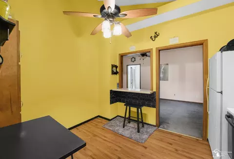 665 King, Temperance, MI 48182 photo 6