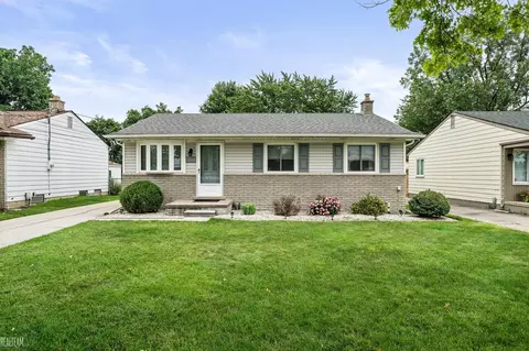 37184 Carpathia, Sterling Heights, MI 48310