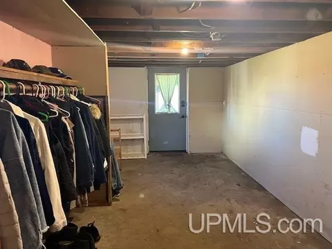 310 Birch, Munising, MI 49862 photo 27