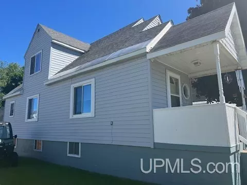 310 Birch, Munising, MI 49862 photo 44