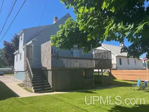 310 Birch, Munising, MI 49862 photo 35