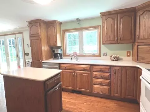 108 E Park, Harrison, MI 48625 photo 26