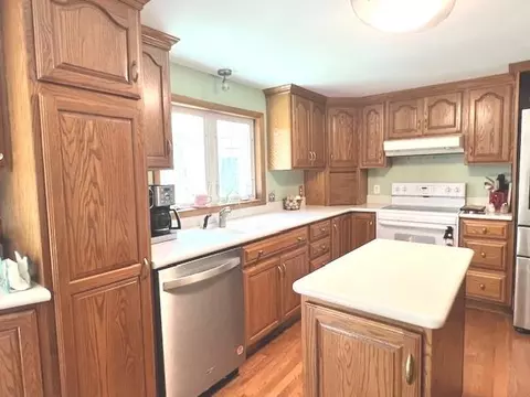 108 E Park, Harrison, MI 48625 photo 3