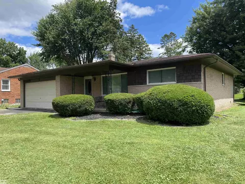39322 Columbia, Harrison Township, MI 48045