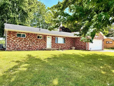 671 W Samaria, Temperance, MI 48182