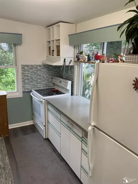 537 Riverview, Monroe, MI 48162 photo 16