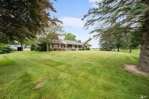 1006 E Temperance, Temperance, MI 48182 photo 4