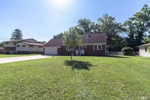 3409 Walnut, Lambertville, MI 48144
