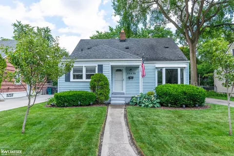 23530 Rosewood, Oak Park, MI 48237