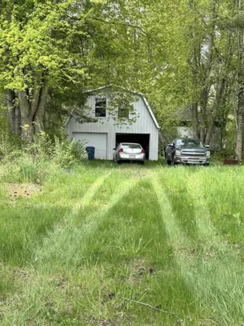 5597 N Easy, Sanford, MI 48657
