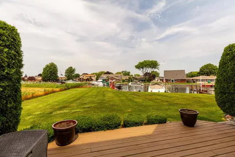 7234 Harbor, Algonac, MI 48001 photo 11