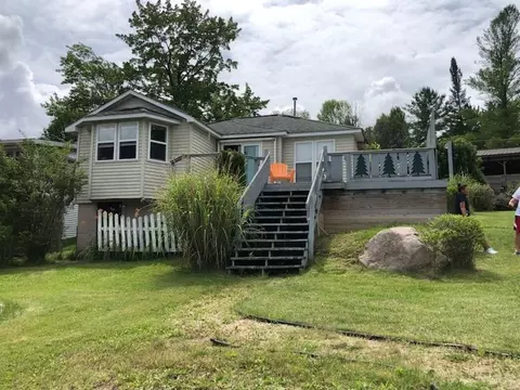 810 Hillcrest, Lake, MI 48632