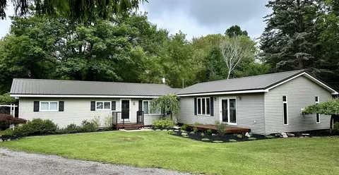 6195 Pleasant Vw, Clare, MI 48617
