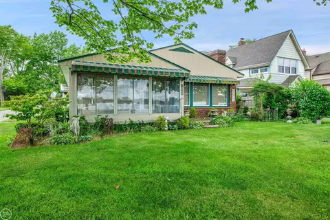 Exterior - 242 Edgewater, Algonac, MI 48001 photo 5 of 6