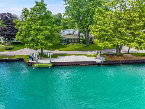 View/Area - 242 Edgewater, Algonac, MI 48001 photo 1 of 6