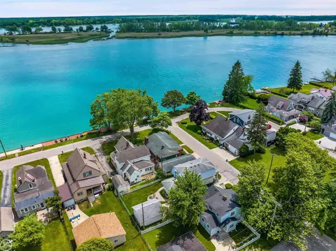 View/Area - 242 Edgewater, Algonac, MI 48001 photo 6 of 6