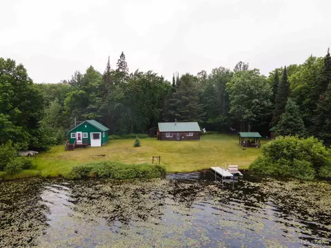 190 W Winslow Lk, Iron River, MI 49935