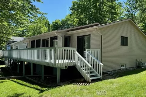 Exterior - 1954 N Salisbury, Gladwin, MI 48624 photo 13 of 20