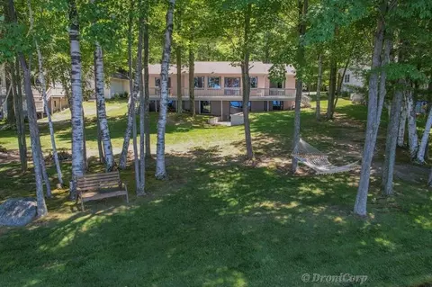 Exterior - 1954 N Salisbury, Gladwin, MI 48624 photo 2 of 20