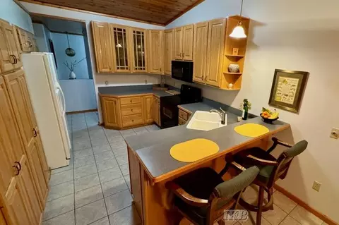 Kitchen - 1954 N Salisbury, Gladwin, MI 48624 photo 1 of 5