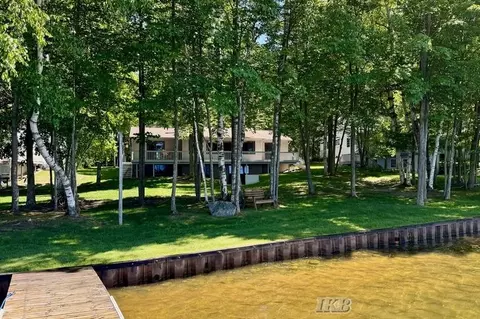 1954 N Salisbury, Gladwin, MI 48624