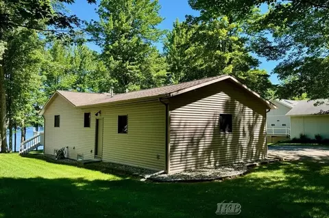 Exterior - 1954 N Salisbury, Gladwin, MI 48624 photo 14 of 20