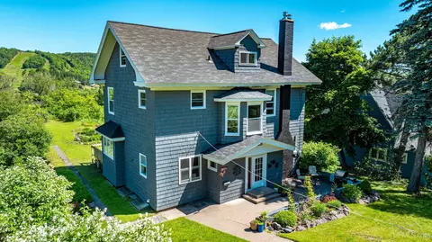 1008 E Houghton, Houghton, MI 49931