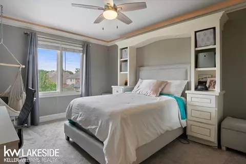 Bedroom - 49248 Yale, Macomb, MI 48044 photo 4 of 11