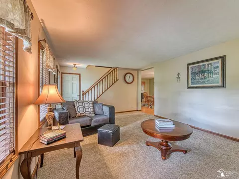 5554 E Albain, Monroe, MI 48161 photo 5