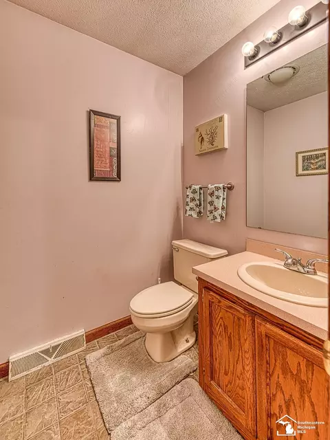 5554 E Albain, Monroe, MI 48161 photo 17