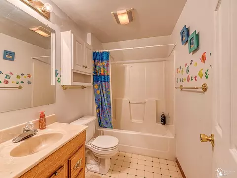 5554 E Albain, Monroe, MI 48161 photo 24