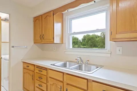 Kitchen - 1018 S Huron, Kawkawlin, MI 48631 photo 2 of 4