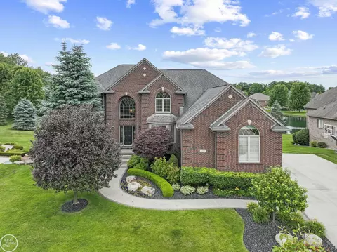 62800 Crimson, Washington Township, MI 48094