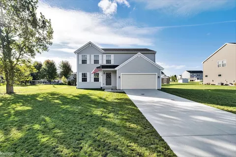 1474 Muskegon, Grand Blanc, MI 48439