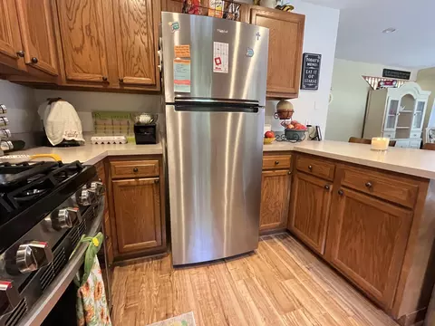 Kitchen - 520 S Wilson, Harrison, MI 48625 photo 3 of 10