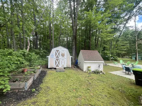 Exterior - 520 S Wilson, Harrison, MI 48625 photo 4 of 18