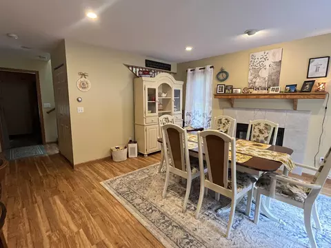 Dining - 520 S Wilson, Harrison, MI 48625 photo 2 of 5