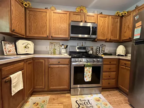 Kitchen - 520 S Wilson, Harrison, MI 48625 photo 4 of 10