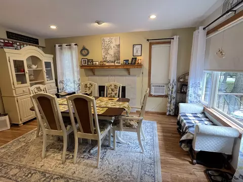 Dining - 520 S Wilson, Harrison, MI 48625 photo 1 of 5