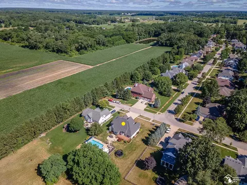 View/Area - 1455 Pearl, Temperance, MI 48182 photo 6 of 8