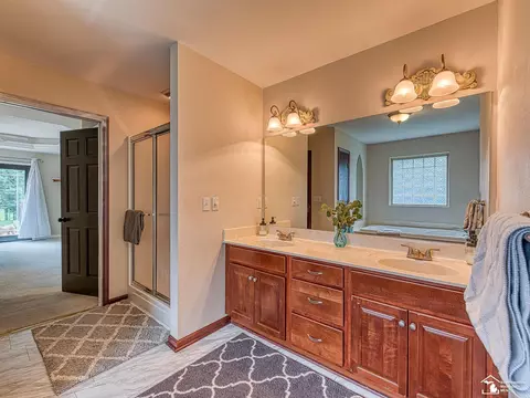 Bath - 1455 Pearl, Temperance, MI 48182 photo 1 of 3