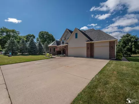 Exterior - 1455 Pearl, Temperance, MI 48182 photo 3 of 12