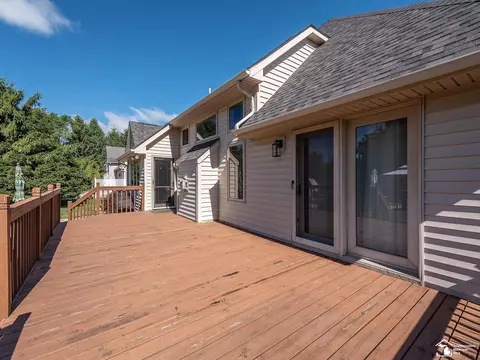 Exterior - 1455 Pearl, Temperance, MI 48182 photo 10 of 12